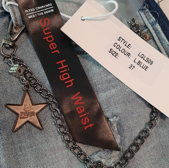 NWT RARE! Women's Denim Jeans Shorts Miss Canavaro - Picture 12 of 13